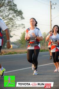 BIB: 7982, 7280, 2019
                            <button type="button" onclick="openModal(6572756)" class="btn btn-primary btn-sm float-right btn-popup" data-toggle="modal" data-target=".modal-high-quality">
                        <i class="fas fa-shopping-cart"></i> Add to Cart
                    </button>
                                            <button type="button" onclick="isThisMe(6572756, true)" class="btn btn-success btn-sm float-right btn-popup btn-isme hidden" data-toggle="tooltip" data-placement="bottom" title="นี่คือรูปของคุณใช่ไหม คลิกที่นี่เพื่อเอาเข้าอัลบั้ม">
                        <i class="fas fa-plus"></i> Add to album
                    </button>
                    <button type="button" onclick="isThisMe(6572756, false)" class="btn btn-warning btn-sm float-right btn-popup btn-isnotme hidden">
                        <i class="fas fa-ban"></i> Remove from album
                    </button>