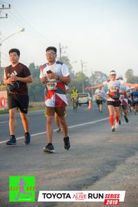 BIB: 7739, 2019
                            <button type="button" onclick="openModal(6571858)" class="btn btn-primary btn-sm float-right btn-popup" data-toggle="modal" data-target=".modal-high-quality">
                        <i class="fas fa-shopping-cart"></i> Add to Cart
                    </button>
                                            <button type="button" onclick="isThisMe(6571858, true)" class="btn btn-success btn-sm float-right btn-popup btn-isme hidden" data-toggle="tooltip" data-placement="bottom" title="นี่คือรูปของคุณใช่ไหม คลิกที่นี่เพื่อเอาเข้าอัลบั้ม">
                        <i class="fas fa-plus"></i> Add to album
                    </button>
                    <button type="button" onclick="isThisMe(6571858, false)" class="btn btn-warning btn-sm float-right btn-popup btn-isnotme hidden">
                        <i class="fas fa-ban"></i> Remove from album
                    </button>