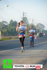 BIB: 2640, 2019
                            <button type="button" onclick="openModal(6568455)" class="btn btn-primary btn-sm float-right btn-popup" data-toggle="modal" data-target=".modal-high-quality">
                        <i class="fas fa-shopping-cart"></i> Add to Cart
                    </button>
                                            <button type="button" onclick="isThisMe(6568455, true)" class="btn btn-success btn-sm float-right btn-popup btn-isme hidden" data-toggle="tooltip" data-placement="bottom" title="นี่คือรูปของคุณใช่ไหม คลิกที่นี่เพื่อเอาเข้าอัลบั้ม">
                        <i class="fas fa-plus"></i> Add to album
                    </button>
                    <button type="button" onclick="isThisMe(6568455, false)" class="btn btn-warning btn-sm float-right btn-popup btn-isnotme hidden">
                        <i class="fas fa-ban"></i> Remove from album
                    </button>