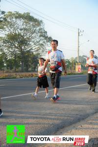 BIB: 6811, 7365, 755, 2019
                            <button type="button" onclick="openModal(6573206)" class="btn btn-primary btn-sm float-right btn-popup" data-toggle="modal" data-target=".modal-high-quality">
                        <i class="fas fa-shopping-cart"></i> Add to Cart
                    </button>
                                            <button type="button" onclick="isThisMe(6573206, true)" class="btn btn-success btn-sm float-right btn-popup btn-isme hidden" data-toggle="tooltip" data-placement="bottom" title="นี่คือรูปของคุณใช่ไหม คลิกที่นี่เพื่อเอาเข้าอัลบั้ม">
                        <i class="fas fa-plus"></i> Add to album
                    </button>
                    <button type="button" onclick="isThisMe(6573206, false)" class="btn btn-warning btn-sm float-right btn-popup btn-isnotme hidden">
                        <i class="fas fa-ban"></i> Remove from album
                    </button>