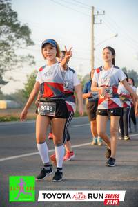 BIB: 3083, 2019
                            <button type="button" onclick="openModal(6573393)" class="btn btn-primary btn-sm float-right btn-popup" data-toggle="modal" data-target=".modal-high-quality">
                        <i class="fas fa-shopping-cart"></i> Add to Cart
                    </button>
                                            <button type="button" onclick="isThisMe(6573393, true)" class="btn btn-success btn-sm float-right btn-popup btn-isme hidden" data-toggle="tooltip" data-placement="bottom" title="นี่คือรูปของคุณใช่ไหม คลิกที่นี่เพื่อเอาเข้าอัลบั้ม">
                        <i class="fas fa-plus"></i> Add to album
                    </button>
                    <button type="button" onclick="isThisMe(6573393, false)" class="btn btn-warning btn-sm float-right btn-popup btn-isnotme hidden">
                        <i class="fas fa-ban"></i> Remove from album
                    </button>