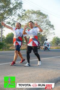 BIB: 126, 7043, 2019
                            <button type="button" onclick="openModal(6568369)" class="btn btn-primary btn-sm float-right btn-popup" data-toggle="modal" data-target=".modal-high-quality">
                        <i class="fas fa-shopping-cart"></i> Add to Cart
                    </button>
                                            <button type="button" onclick="isThisMe(6568369, true)" class="btn btn-success btn-sm float-right btn-popup btn-isme hidden" data-toggle="tooltip" data-placement="bottom" title="นี่คือรูปของคุณใช่ไหม คลิกที่นี่เพื่อเอาเข้าอัลบั้ม">
                        <i class="fas fa-plus"></i> Add to album
                    </button>
                    <button type="button" onclick="isThisMe(6568369, false)" class="btn btn-warning btn-sm float-right btn-popup btn-isnotme hidden">
                        <i class="fas fa-ban"></i> Remove from album
                    </button>