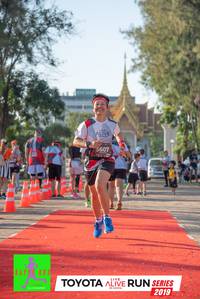 BIB: 3607, 2019
                            <button type="button" onclick="openModal(6566774)" class="btn btn-primary btn-sm float-right btn-popup" data-toggle="modal" data-target=".modal-high-quality">
                        <i class="fas fa-shopping-cart"></i> Add to Cart
                    </button>
                                            <button type="button" onclick="isThisMe(6566774, true)" class="btn btn-success btn-sm float-right btn-popup btn-isme hidden" data-toggle="tooltip" data-placement="bottom" title="นี่คือรูปของคุณใช่ไหม คลิกที่นี่เพื่อเอาเข้าอัลบั้ม">
                        <i class="fas fa-plus"></i> Add to album
                    </button>
                    <button type="button" onclick="isThisMe(6566774, false)" class="btn btn-warning btn-sm float-right btn-popup btn-isnotme hidden">
                        <i class="fas fa-ban"></i> Remove from album
                    </button>