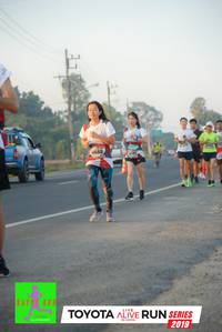 BIB: 6688, 6337, 2019
                            <button type="button" onclick="openModal(6571786)" class="btn btn-primary btn-sm float-right btn-popup" data-toggle="modal" data-target=".modal-high-quality">
                        <i class="fas fa-shopping-cart"></i> Add to Cart
                    </button>
                                            <button type="button" onclick="isThisMe(6571786, true)" class="btn btn-success btn-sm float-right btn-popup btn-isme hidden" data-toggle="tooltip" data-placement="bottom" title="นี่คือรูปของคุณใช่ไหม คลิกที่นี่เพื่อเอาเข้าอัลบั้ม">
                        <i class="fas fa-plus"></i> Add to album
                    </button>
                    <button type="button" onclick="isThisMe(6571786, false)" class="btn btn-warning btn-sm float-right btn-popup btn-isnotme hidden">
                        <i class="fas fa-ban"></i> Remove from album
                    </button>