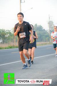 BIB: 6229, 2019
                            <button type="button" onclick="openModal(6543491)" class="btn btn-primary btn-sm float-right btn-popup" data-toggle="modal" data-target=".modal-high-quality">
                        <i class="fas fa-shopping-cart"></i> Add to Cart
                    </button>
                                            <button type="button" onclick="isThisMe(6543491, true)" class="btn btn-success btn-sm float-right btn-popup btn-isme hidden" data-toggle="tooltip" data-placement="bottom" title="นี่คือรูปของคุณใช่ไหม คลิกที่นี่เพื่อเอาเข้าอัลบั้ม">
                        <i class="fas fa-plus"></i> Add to album
                    </button>
                    <button type="button" onclick="isThisMe(6543491, false)" class="btn btn-warning btn-sm float-right btn-popup btn-isnotme hidden">
                        <i class="fas fa-ban"></i> Remove from album
                    </button>