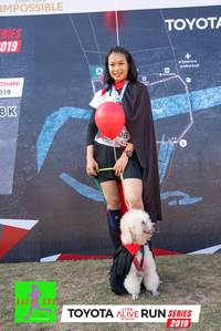 BIB: 019, 2019
                            <button type="button" onclick="openModal(6567269)" class="btn btn-primary btn-sm float-right btn-popup" data-toggle="modal" data-target=".modal-high-quality">
                        <i class="fas fa-shopping-cart"></i> Add to Cart
                    </button>
                                            <button type="button" onclick="isThisMe(6567269, true)" class="btn btn-success btn-sm float-right btn-popup btn-isme hidden" data-toggle="tooltip" data-placement="bottom" title="นี่คือรูปของคุณใช่ไหม คลิกที่นี่เพื่อเอาเข้าอัลบั้ม">
                        <i class="fas fa-plus"></i> Add to album
                    </button>
                    <button type="button" onclick="isThisMe(6567269, false)" class="btn btn-warning btn-sm float-right btn-popup btn-isnotme hidden">
                        <i class="fas fa-ban"></i> Remove from album
                    </button>