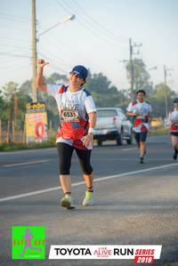 BIB: 6531, 2019
                            <button type="button" onclick="openModal(6568277)" class="btn btn-primary btn-sm float-right btn-popup" data-toggle="modal" data-target=".modal-high-quality">
                        <i class="fas fa-shopping-cart"></i> Add to Cart
                    </button>
                                            <button type="button" onclick="isThisMe(6568277, true)" class="btn btn-success btn-sm float-right btn-popup btn-isme hidden" data-toggle="tooltip" data-placement="bottom" title="นี่คือรูปของคุณใช่ไหม คลิกที่นี่เพื่อเอาเข้าอัลบั้ม">
                        <i class="fas fa-plus"></i> Add to album
                    </button>
                    <button type="button" onclick="isThisMe(6568277, false)" class="btn btn-warning btn-sm float-right btn-popup btn-isnotme hidden">
                        <i class="fas fa-ban"></i> Remove from album
                    </button>