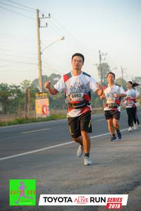 BIB: 6952, 249, 2019
                            <button type="button" onclick="openModal(6572917)" class="btn btn-primary btn-sm float-right btn-popup" data-toggle="modal" data-target=".modal-high-quality">
                        <i class="fas fa-shopping-cart"></i> Add to Cart
                    </button>
                                            <button type="button" onclick="isThisMe(6572917, true)" class="btn btn-success btn-sm float-right btn-popup btn-isme hidden" data-toggle="tooltip" data-placement="bottom" title="นี่คือรูปของคุณใช่ไหม คลิกที่นี่เพื่อเอาเข้าอัลบั้ม">
                        <i class="fas fa-plus"></i> Add to album
                    </button>
                    <button type="button" onclick="isThisMe(6572917, false)" class="btn btn-warning btn-sm float-right btn-popup btn-isnotme hidden">
                        <i class="fas fa-ban"></i> Remove from album
                    </button>