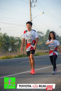 BIB: 6239, 6342, 2019
                            <button type="button" onclick="openModal(6573121)" class="btn btn-primary btn-sm float-right btn-popup" data-toggle="modal" data-target=".modal-high-quality">
                        <i class="fas fa-shopping-cart"></i> Add to Cart
                    </button>
                                            <button type="button" onclick="isThisMe(6573121, true)" class="btn btn-success btn-sm float-right btn-popup btn-isme hidden" data-toggle="tooltip" data-placement="bottom" title="นี่คือรูปของคุณใช่ไหม คลิกที่นี่เพื่อเอาเข้าอัลบั้ม">
                        <i class="fas fa-plus"></i> Add to album
                    </button>
                    <button type="button" onclick="isThisMe(6573121, false)" class="btn btn-warning btn-sm float-right btn-popup btn-isnotme hidden">
                        <i class="fas fa-ban"></i> Remove from album
                    </button>