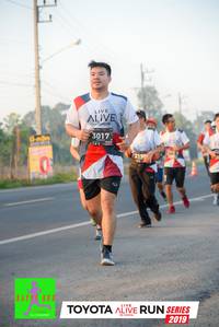 BIB: 3017, 2195, 2019
                            <button type="button" onclick="openModal(6571932)" class="btn btn-primary btn-sm float-right btn-popup" data-toggle="modal" data-target=".modal-high-quality">
                        <i class="fas fa-shopping-cart"></i> Add to Cart
                    </button>
                                            <button type="button" onclick="isThisMe(6571932, true)" class="btn btn-success btn-sm float-right btn-popup btn-isme hidden" data-toggle="tooltip" data-placement="bottom" title="นี่คือรูปของคุณใช่ไหม คลิกที่นี่เพื่อเอาเข้าอัลบั้ม">
                        <i class="fas fa-plus"></i> Add to album
                    </button>
                    <button type="button" onclick="isThisMe(6571932, false)" class="btn btn-warning btn-sm float-right btn-popup btn-isnotme hidden">
                        <i class="fas fa-ban"></i> Remove from album
                    </button>