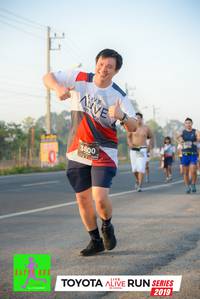 BIB: 3800, 2019
                            <button type="button" onclick="openModal(6573672)" class="btn btn-primary btn-sm float-right btn-popup" data-toggle="modal" data-target=".modal-high-quality">
                        <i class="fas fa-shopping-cart"></i> Add to Cart
                    </button>
                                            <button type="button" onclick="isThisMe(6573672, true)" class="btn btn-success btn-sm float-right btn-popup btn-isme hidden" data-toggle="tooltip" data-placement="bottom" title="นี่คือรูปของคุณใช่ไหม คลิกที่นี่เพื่อเอาเข้าอัลบั้ม">
                        <i class="fas fa-plus"></i> Add to album
                    </button>
                    <button type="button" onclick="isThisMe(6573672, false)" class="btn btn-warning btn-sm float-right btn-popup btn-isnotme hidden">
                        <i class="fas fa-ban"></i> Remove from album
                    </button>