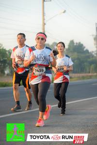 BIB: 667, 629, 7439, 2019
                            <button type="button" onclick="openModal(6572819)" class="btn btn-primary btn-sm float-right btn-popup" data-toggle="modal" data-target=".modal-high-quality">
                        <i class="fas fa-shopping-cart"></i> Add to Cart
                    </button>
                                            <button type="button" onclick="isThisMe(6572819, true)" class="btn btn-success btn-sm float-right btn-popup btn-isme hidden" data-toggle="tooltip" data-placement="bottom" title="นี่คือรูปของคุณใช่ไหม คลิกที่นี่เพื่อเอาเข้าอัลบั้ม">
                        <i class="fas fa-plus"></i> Add to album
                    </button>
                    <button type="button" onclick="isThisMe(6572819, false)" class="btn btn-warning btn-sm float-right btn-popup btn-isnotme hidden">
                        <i class="fas fa-ban"></i> Remove from album
                    </button>