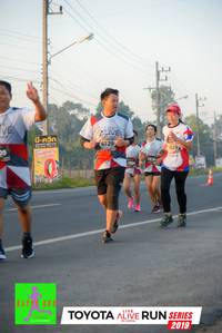 BIB: 6129, 023, 2818, 2019
                            <button type="button" onclick="openModal(6571463)" class="btn btn-primary btn-sm float-right btn-popup" data-toggle="modal" data-target=".modal-high-quality">
                        <i class="fas fa-shopping-cart"></i> Add to Cart
                    </button>
                                            <button type="button" onclick="isThisMe(6571463, true)" class="btn btn-success btn-sm float-right btn-popup btn-isme hidden" data-toggle="tooltip" data-placement="bottom" title="นี่คือรูปของคุณใช่ไหม คลิกที่นี่เพื่อเอาเข้าอัลบั้ม">
                        <i class="fas fa-plus"></i> Add to album
                    </button>
                    <button type="button" onclick="isThisMe(6571463, false)" class="btn btn-warning btn-sm float-right btn-popup btn-isnotme hidden">
                        <i class="fas fa-ban"></i> Remove from album
                    </button>