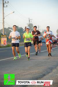 BIB: 660, 2739, 6630, 2019
                            <button type="button" onclick="openModal(6571836)" class="btn btn-primary btn-sm float-right btn-popup" data-toggle="modal" data-target=".modal-high-quality">
                        <i class="fas fa-shopping-cart"></i> Add to Cart
                    </button>
                                            <button type="button" onclick="isThisMe(6571836, true)" class="btn btn-success btn-sm float-right btn-popup btn-isme hidden" data-toggle="tooltip" data-placement="bottom" title="นี่คือรูปของคุณใช่ไหม คลิกที่นี่เพื่อเอาเข้าอัลบั้ม">
                        <i class="fas fa-plus"></i> Add to album
                    </button>
                    <button type="button" onclick="isThisMe(6571836, false)" class="btn btn-warning btn-sm float-right btn-popup btn-isnotme hidden">
                        <i class="fas fa-ban"></i> Remove from album
                    </button>