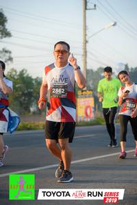 BIB: 2862, 3825, 2019
                            <button type="button" onclick="openModal(6567904)" class="btn btn-primary btn-sm float-right btn-popup" data-toggle="modal" data-target=".modal-high-quality">
                        <i class="fas fa-shopping-cart"></i> Add to Cart
                    </button>
                                            <button type="button" onclick="isThisMe(6567904, true)" class="btn btn-success btn-sm float-right btn-popup btn-isme hidden" data-toggle="tooltip" data-placement="bottom" title="นี่คือรูปของคุณใช่ไหม คลิกที่นี่เพื่อเอาเข้าอัลบั้ม">
                        <i class="fas fa-plus"></i> Add to album
                    </button>
                    <button type="button" onclick="isThisMe(6567904, false)" class="btn btn-warning btn-sm float-right btn-popup btn-isnotme hidden">
                        <i class="fas fa-ban"></i> Remove from album
                    </button>