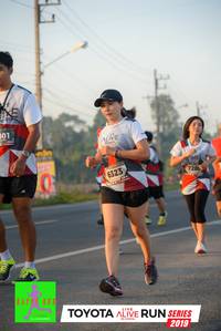 BIB: 801, 7280, 6323, 2019
                            <button type="button" onclick="openModal(6572738)" class="btn btn-primary btn-sm float-right btn-popup" data-toggle="modal" data-target=".modal-high-quality">
                        <i class="fas fa-shopping-cart"></i> Add to Cart
                    </button>
                                            <button type="button" onclick="isThisMe(6572738, true)" class="btn btn-success btn-sm float-right btn-popup btn-isme hidden" data-toggle="tooltip" data-placement="bottom" title="นี่คือรูปของคุณใช่ไหม คลิกที่นี่เพื่อเอาเข้าอัลบั้ม">
                        <i class="fas fa-plus"></i> Add to album
                    </button>
                    <button type="button" onclick="isThisMe(6572738, false)" class="btn btn-warning btn-sm float-right btn-popup btn-isnotme hidden">
                        <i class="fas fa-ban"></i> Remove from album
                    </button>