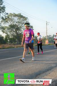 BIB: 623, 2019
                            <button type="button" onclick="openModal(6566677)" class="btn btn-primary btn-sm float-right btn-popup" data-toggle="modal" data-target=".modal-high-quality">
                        <i class="fas fa-shopping-cart"></i> Add to Cart
                    </button>
                                            <button type="button" onclick="isThisMe(6566677, true)" class="btn btn-success btn-sm float-right btn-popup btn-isme hidden" data-toggle="tooltip" data-placement="bottom" title="นี่คือรูปของคุณใช่ไหม คลิกที่นี่เพื่อเอาเข้าอัลบั้ม">
                        <i class="fas fa-plus"></i> Add to album
                    </button>
                    <button type="button" onclick="isThisMe(6566677, false)" class="btn btn-warning btn-sm float-right btn-popup btn-isnotme hidden">
                        <i class="fas fa-ban"></i> Remove from album
                    </button>