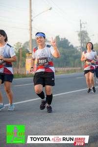 BIB: 3835, 2019
                            <button type="button" onclick="openModal(6571536)" class="btn btn-primary btn-sm float-right btn-popup" data-toggle="modal" data-target=".modal-high-quality">
                        <i class="fas fa-shopping-cart"></i> Add to Cart
                    </button>
                                            <button type="button" onclick="isThisMe(6571536, true)" class="btn btn-success btn-sm float-right btn-popup btn-isme hidden" data-toggle="tooltip" data-placement="bottom" title="นี่คือรูปของคุณใช่ไหม คลิกที่นี่เพื่อเอาเข้าอัลบั้ม">
                        <i class="fas fa-plus"></i> Add to album
                    </button>
                    <button type="button" onclick="isThisMe(6571536, false)" class="btn btn-warning btn-sm float-right btn-popup btn-isnotme hidden">
                        <i class="fas fa-ban"></i> Remove from album
                    </button>