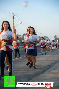 BIB: 6745, 2019
                            <button type="button" onclick="openModal(6573411)" class="btn btn-primary btn-sm float-right btn-popup" data-toggle="modal" data-target=".modal-high-quality">
                        <i class="fas fa-shopping-cart"></i> Add to Cart
                    </button>
                                            <button type="button" onclick="isThisMe(6573411, true)" class="btn btn-success btn-sm float-right btn-popup btn-isme hidden" data-toggle="tooltip" data-placement="bottom" title="นี่คือรูปของคุณใช่ไหม คลิกที่นี่เพื่อเอาเข้าอัลบั้ม">
                        <i class="fas fa-plus"></i> Add to album
                    </button>
                    <button type="button" onclick="isThisMe(6573411, false)" class="btn btn-warning btn-sm float-right btn-popup btn-isnotme hidden">
                        <i class="fas fa-ban"></i> Remove from album
                    </button>