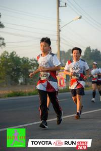 BIB: 6828, 5848, 2019
                            <button type="button" onclick="openModal(6572782)" class="btn btn-primary btn-sm float-right btn-popup" data-toggle="modal" data-target=".modal-high-quality">
                        <i class="fas fa-shopping-cart"></i> Add to Cart
                    </button>
                                            <button type="button" onclick="isThisMe(6572782, true)" class="btn btn-success btn-sm float-right btn-popup btn-isme hidden" data-toggle="tooltip" data-placement="bottom" title="นี่คือรูปของคุณใช่ไหม คลิกที่นี่เพื่อเอาเข้าอัลบั้ม">
                        <i class="fas fa-plus"></i> Add to album
                    </button>
                    <button type="button" onclick="isThisMe(6572782, false)" class="btn btn-warning btn-sm float-right btn-popup btn-isnotme hidden">
                        <i class="fas fa-ban"></i> Remove from album
                    </button>