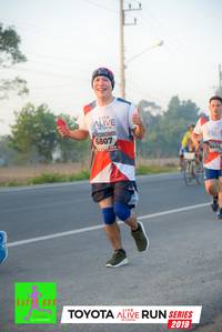 BIB: 6807, 6474, 2019
                            <button type="button" onclick="openModal(6540777)" class="btn btn-primary btn-sm float-right btn-popup" data-toggle="modal" data-target=".modal-high-quality">
                        <i class="fas fa-shopping-cart"></i> Add to Cart
                    </button>
                                            <button type="button" onclick="isThisMe(6540777, true)" class="btn btn-success btn-sm float-right btn-popup btn-isme hidden" data-toggle="tooltip" data-placement="bottom" title="นี่คือรูปของคุณใช่ไหม คลิกที่นี่เพื่อเอาเข้าอัลบั้ม">
                        <i class="fas fa-plus"></i> Add to album
                    </button>
                    <button type="button" onclick="isThisMe(6540777, false)" class="btn btn-warning btn-sm float-right btn-popup btn-isnotme hidden">
                        <i class="fas fa-ban"></i> Remove from album
                    </button>