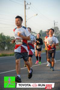 BIB: 6866, 6825, 604, 2019
                            <button type="button" onclick="openModal(6572796)" class="btn btn-primary btn-sm float-right btn-popup" data-toggle="modal" data-target=".modal-high-quality">
                        <i class="fas fa-shopping-cart"></i> Add to Cart
                    </button>
                                            <button type="button" onclick="isThisMe(6572796, true)" class="btn btn-success btn-sm float-right btn-popup btn-isme hidden" data-toggle="tooltip" data-placement="bottom" title="นี่คือรูปของคุณใช่ไหม คลิกที่นี่เพื่อเอาเข้าอัลบั้ม">
                        <i class="fas fa-plus"></i> Add to album
                    </button>
                    <button type="button" onclick="isThisMe(6572796, false)" class="btn btn-warning btn-sm float-right btn-popup btn-isnotme hidden">
                        <i class="fas fa-ban"></i> Remove from album
                    </button>