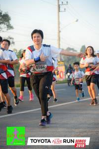 BIB: 6164, 2019
                            <button type="button" onclick="openModal(6573654)" class="btn btn-primary btn-sm float-right btn-popup" data-toggle="modal" data-target=".modal-high-quality">
                        <i class="fas fa-shopping-cart"></i> Add to Cart
                    </button>
                                            <button type="button" onclick="isThisMe(6573654, true)" class="btn btn-success btn-sm float-right btn-popup btn-isme hidden" data-toggle="tooltip" data-placement="bottom" title="นี่คือรูปของคุณใช่ไหม คลิกที่นี่เพื่อเอาเข้าอัลบั้ม">
                        <i class="fas fa-plus"></i> Add to album
                    </button>
                    <button type="button" onclick="isThisMe(6573654, false)" class="btn btn-warning btn-sm float-right btn-popup btn-isnotme hidden">
                        <i class="fas fa-ban"></i> Remove from album
                    </button>