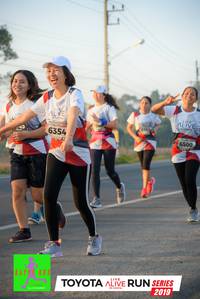 BIB: 6354, 6500, 2019
                            <button type="button" onclick="openModal(6573659)" class="btn btn-primary btn-sm float-right btn-popup" data-toggle="modal" data-target=".modal-high-quality">
                        <i class="fas fa-shopping-cart"></i> Add to Cart
                    </button>
                                            <button type="button" onclick="isThisMe(6573659, true)" class="btn btn-success btn-sm float-right btn-popup btn-isme hidden" data-toggle="tooltip" data-placement="bottom" title="นี่คือรูปของคุณใช่ไหม คลิกที่นี่เพื่อเอาเข้าอัลบั้ม">
                        <i class="fas fa-plus"></i> Add to album
                    </button>
                    <button type="button" onclick="isThisMe(6573659, false)" class="btn btn-warning btn-sm float-right btn-popup btn-isnotme hidden">
                        <i class="fas fa-ban"></i> Remove from album
                    </button>