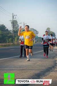 BIB: 6553, 3123, 2019
                            <button type="button" onclick="openModal(6568563)" class="btn btn-primary btn-sm float-right btn-popup" data-toggle="modal" data-target=".modal-high-quality">
                        <i class="fas fa-shopping-cart"></i> Add to Cart
                    </button>
                                            <button type="button" onclick="isThisMe(6568563, true)" class="btn btn-success btn-sm float-right btn-popup btn-isme hidden" data-toggle="tooltip" data-placement="bottom" title="นี่คือรูปของคุณใช่ไหม คลิกที่นี่เพื่อเอาเข้าอัลบั้ม">
                        <i class="fas fa-plus"></i> Add to album
                    </button>
                    <button type="button" onclick="isThisMe(6568563, false)" class="btn btn-warning btn-sm float-right btn-popup btn-isnotme hidden">
                        <i class="fas fa-ban"></i> Remove from album
                    </button>