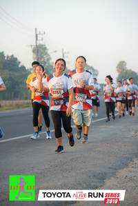 BIB: 740, 6731, 7755, 2019
                            <button type="button" onclick="openModal(6571501)" class="btn btn-primary btn-sm float-right btn-popup" data-toggle="modal" data-target=".modal-high-quality">
                        <i class="fas fa-shopping-cart"></i> Add to Cart
                    </button>
                                            <button type="button" onclick="isThisMe(6571501, true)" class="btn btn-success btn-sm float-right btn-popup btn-isme hidden" data-toggle="tooltip" data-placement="bottom" title="นี่คือรูปของคุณใช่ไหม คลิกที่นี่เพื่อเอาเข้าอัลบั้ม">
                        <i class="fas fa-plus"></i> Add to album
                    </button>
                    <button type="button" onclick="isThisMe(6571501, false)" class="btn btn-warning btn-sm float-right btn-popup btn-isnotme hidden">
                        <i class="fas fa-ban"></i> Remove from album
                    </button>