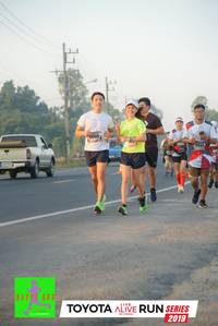 BIB: 6660, 47739, 2019
                            <button type="button" onclick="openModal(6571824)" class="btn btn-primary btn-sm float-right btn-popup" data-toggle="modal" data-target=".modal-high-quality">
                        <i class="fas fa-shopping-cart"></i> Add to Cart
                    </button>
                                            <button type="button" onclick="isThisMe(6571824, true)" class="btn btn-success btn-sm float-right btn-popup btn-isme hidden" data-toggle="tooltip" data-placement="bottom" title="นี่คือรูปของคุณใช่ไหม คลิกที่นี่เพื่อเอาเข้าอัลบั้ม">
                        <i class="fas fa-plus"></i> Add to album
                    </button>
                    <button type="button" onclick="isThisMe(6571824, false)" class="btn btn-warning btn-sm float-right btn-popup btn-isnotme hidden">
                        <i class="fas fa-ban"></i> Remove from album
                    </button>