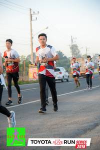 BIB: 6040, 7979, 2019
                            <button type="button" onclick="openModal(6571831)" class="btn btn-primary btn-sm float-right btn-popup" data-toggle="modal" data-target=".modal-high-quality">
                        <i class="fas fa-shopping-cart"></i> Add to Cart
                    </button>
                                            <button type="button" onclick="isThisMe(6571831, true)" class="btn btn-success btn-sm float-right btn-popup btn-isme hidden" data-toggle="tooltip" data-placement="bottom" title="นี่คือรูปของคุณใช่ไหม คลิกที่นี่เพื่อเอาเข้าอัลบั้ม">
                        <i class="fas fa-plus"></i> Add to album
                    </button>
                    <button type="button" onclick="isThisMe(6571831, false)" class="btn btn-warning btn-sm float-right btn-popup btn-isnotme hidden">
                        <i class="fas fa-ban"></i> Remove from album
                    </button>