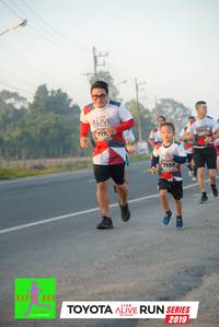 BIB: 777, 7998, 2019
                            <button type="button" onclick="openModal(6571990)" class="btn btn-primary btn-sm float-right btn-popup" data-toggle="modal" data-target=".modal-high-quality">
                        <i class="fas fa-shopping-cart"></i> Add to Cart
                    </button>
                                            <button type="button" onclick="isThisMe(6571990, true)" class="btn btn-success btn-sm float-right btn-popup btn-isme hidden" data-toggle="tooltip" data-placement="bottom" title="นี่คือรูปของคุณใช่ไหม คลิกที่นี่เพื่อเอาเข้าอัลบั้ม">
                        <i class="fas fa-plus"></i> Add to album
                    </button>
                    <button type="button" onclick="isThisMe(6571990, false)" class="btn btn-warning btn-sm float-right btn-popup btn-isnotme hidden">
                        <i class="fas fa-ban"></i> Remove from album
                    </button>