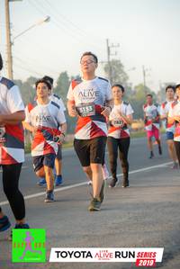 BIB: 3153, 7827, 2019
                            <button type="button" onclick="openModal(6566163)" class="btn btn-primary btn-sm float-right btn-popup" data-toggle="modal" data-target=".modal-high-quality">
                        <i class="fas fa-shopping-cart"></i> Add to Cart
                    </button>
                                            <button type="button" onclick="isThisMe(6566163, true)" class="btn btn-success btn-sm float-right btn-popup btn-isme hidden" data-toggle="tooltip" data-placement="bottom" title="นี่คือรูปของคุณใช่ไหม คลิกที่นี่เพื่อเอาเข้าอัลบั้ม">
                        <i class="fas fa-plus"></i> Add to album
                    </button>
                    <button type="button" onclick="isThisMe(6566163, false)" class="btn btn-warning btn-sm float-right btn-popup btn-isnotme hidden">
                        <i class="fas fa-ban"></i> Remove from album
                    </button>