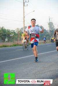 BIB: 6474, 2019
                            <button type="button" onclick="openModal(6540782)" class="btn btn-primary btn-sm float-right btn-popup" data-toggle="modal" data-target=".modal-high-quality">
                        <i class="fas fa-shopping-cart"></i> Add to Cart
                    </button>
                                            <button type="button" onclick="isThisMe(6540782, true)" class="btn btn-success btn-sm float-right btn-popup btn-isme hidden" data-toggle="tooltip" data-placement="bottom" title="นี่คือรูปของคุณใช่ไหม คลิกที่นี่เพื่อเอาเข้าอัลบั้ม">
                        <i class="fas fa-plus"></i> Add to album
                    </button>
                    <button type="button" onclick="isThisMe(6540782, false)" class="btn btn-warning btn-sm float-right btn-popup btn-isnotme hidden">
                        <i class="fas fa-ban"></i> Remove from album
                    </button>