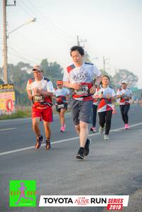 BIB: 6185, 2942, 2019
                            <button type="button" onclick="openModal(6571439)" class="btn btn-primary btn-sm float-right btn-popup" data-toggle="modal" data-target=".modal-high-quality">
                        <i class="fas fa-shopping-cart"></i> Add to Cart
                    </button>
                                            <button type="button" onclick="isThisMe(6571439, true)" class="btn btn-success btn-sm float-right btn-popup btn-isme hidden" data-toggle="tooltip" data-placement="bottom" title="นี่คือรูปของคุณใช่ไหม คลิกที่นี่เพื่อเอาเข้าอัลบั้ม">
                        <i class="fas fa-plus"></i> Add to album
                    </button>
                    <button type="button" onclick="isThisMe(6571439, false)" class="btn btn-warning btn-sm float-right btn-popup btn-isnotme hidden">
                        <i class="fas fa-ban"></i> Remove from album
                    </button>