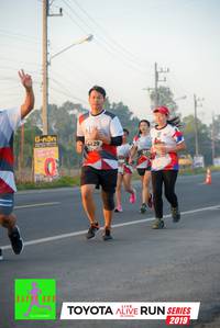 BIB: 6129, 2019
                            <button type="button" onclick="openModal(6571464)" class="btn btn-primary btn-sm float-right btn-popup" data-toggle="modal" data-target=".modal-high-quality">
                        <i class="fas fa-shopping-cart"></i> Add to Cart
                    </button>
                                            <button type="button" onclick="isThisMe(6571464, true)" class="btn btn-success btn-sm float-right btn-popup btn-isme hidden" data-toggle="tooltip" data-placement="bottom" title="นี่คือรูปของคุณใช่ไหม คลิกที่นี่เพื่อเอาเข้าอัลบั้ม">
                        <i class="fas fa-plus"></i> Add to album
                    </button>
                    <button type="button" onclick="isThisMe(6571464, false)" class="btn btn-warning btn-sm float-right btn-popup btn-isnotme hidden">
                        <i class="fas fa-ban"></i> Remove from album
                    </button>