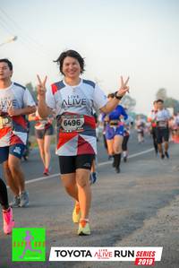 BIB: 6496, 2019
                            <button type="button" onclick="openModal(6565978)" class="btn btn-primary btn-sm float-right btn-popup" data-toggle="modal" data-target=".modal-high-quality">
                        <i class="fas fa-shopping-cart"></i> Add to Cart
                    </button>
                                            <button type="button" onclick="isThisMe(6565978, true)" class="btn btn-success btn-sm float-right btn-popup btn-isme hidden" data-toggle="tooltip" data-placement="bottom" title="นี่คือรูปของคุณใช่ไหม คลิกที่นี่เพื่อเอาเข้าอัลบั้ม">
                        <i class="fas fa-plus"></i> Add to album
                    </button>
                    <button type="button" onclick="isThisMe(6565978, false)" class="btn btn-warning btn-sm float-right btn-popup btn-isnotme hidden">
                        <i class="fas fa-ban"></i> Remove from album
                    </button>