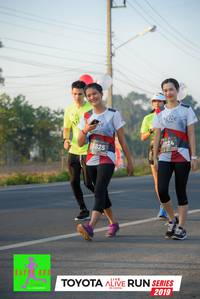 BIB: 5824, 825, 2019
                            <button type="button" onclick="openModal(6567908)" class="btn btn-primary btn-sm float-right btn-popup" data-toggle="modal" data-target=".modal-high-quality">
                        <i class="fas fa-shopping-cart"></i> Add to Cart
                    </button>
                                            <button type="button" onclick="isThisMe(6567908, true)" class="btn btn-success btn-sm float-right btn-popup btn-isme hidden" data-toggle="tooltip" data-placement="bottom" title="นี่คือรูปของคุณใช่ไหม คลิกที่นี่เพื่อเอาเข้าอัลบั้ม">
                        <i class="fas fa-plus"></i> Add to album
                    </button>
                    <button type="button" onclick="isThisMe(6567908, false)" class="btn btn-warning btn-sm float-right btn-popup btn-isnotme hidden">
                        <i class="fas fa-ban"></i> Remove from album
                    </button>