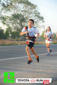 BIB: 401, 6778, 2019
                            <button type="button" onclick="openModal(6573695)" class="btn btn-primary btn-sm float-right btn-popup" data-toggle="modal" data-target=".modal-high-quality">
                        <i class="fas fa-shopping-cart"></i> Add to Cart
                    </button>
                                            <button type="button" onclick="isThisMe(6573695, true)" class="btn btn-success btn-sm float-right btn-popup btn-isme hidden" data-toggle="tooltip" data-placement="bottom" title="นี่คือรูปของคุณใช่ไหม คลิกที่นี่เพื่อเอาเข้าอัลบั้ม">
                        <i class="fas fa-plus"></i> Add to album
                    </button>
                    <button type="button" onclick="isThisMe(6573695, false)" class="btn btn-warning btn-sm float-right btn-popup btn-isnotme hidden">
                        <i class="fas fa-ban"></i> Remove from album
                    </button>