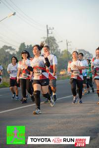 BIB: 6444, 7968, 7951, 2019
                            <button type="button" onclick="openModal(6572773)" class="btn btn-primary btn-sm float-right btn-popup" data-toggle="modal" data-target=".modal-high-quality">
                        <i class="fas fa-shopping-cart"></i> Add to Cart
                    </button>
                                            <button type="button" onclick="isThisMe(6572773, true)" class="btn btn-success btn-sm float-right btn-popup btn-isme hidden" data-toggle="tooltip" data-placement="bottom" title="นี่คือรูปของคุณใช่ไหม คลิกที่นี่เพื่อเอาเข้าอัลบั้ม">
                        <i class="fas fa-plus"></i> Add to album
                    </button>
                    <button type="button" onclick="isThisMe(6572773, false)" class="btn btn-warning btn-sm float-right btn-popup btn-isnotme hidden">
                        <i class="fas fa-ban"></i> Remove from album
                    </button>