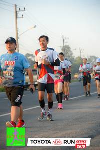 BIB: 7748, 2019
                            <button type="button" onclick="openModal(6566025)" class="btn btn-primary btn-sm float-right btn-popup" data-toggle="modal" data-target=".modal-high-quality">
                        <i class="fas fa-shopping-cart"></i> Add to Cart
                    </button>
                                            <button type="button" onclick="isThisMe(6566025, true)" class="btn btn-success btn-sm float-right btn-popup btn-isme hidden" data-toggle="tooltip" data-placement="bottom" title="นี่คือรูปของคุณใช่ไหม คลิกที่นี่เพื่อเอาเข้าอัลบั้ม">
                        <i class="fas fa-plus"></i> Add to album
                    </button>
                    <button type="button" onclick="isThisMe(6566025, false)" class="btn btn-warning btn-sm float-right btn-popup btn-isnotme hidden">
                        <i class="fas fa-ban"></i> Remove from album
                    </button>