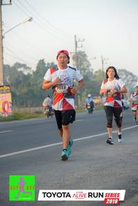 BIB: 7613, 2019
                            <button type="button" onclick="openModal(6565910)" class="btn btn-primary btn-sm float-right btn-popup" data-toggle="modal" data-target=".modal-high-quality">
                        <i class="fas fa-shopping-cart"></i> Add to Cart
                    </button>
                                            <button type="button" onclick="isThisMe(6565910, true)" class="btn btn-success btn-sm float-right btn-popup btn-isme hidden" data-toggle="tooltip" data-placement="bottom" title="นี่คือรูปของคุณใช่ไหม คลิกที่นี่เพื่อเอาเข้าอัลบั้ม">
                        <i class="fas fa-plus"></i> Add to album
                    </button>
                    <button type="button" onclick="isThisMe(6565910, false)" class="btn btn-warning btn-sm float-right btn-popup btn-isnotme hidden">
                        <i class="fas fa-ban"></i> Remove from album
                    </button>