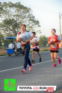 BIB: 7457, 7503, 2019
                            <button type="button" onclick="openModal(6571698)" class="btn btn-primary btn-sm float-right btn-popup" data-toggle="modal" data-target=".modal-high-quality">
                        <i class="fas fa-shopping-cart"></i> Add to Cart
                    </button>
                                            <button type="button" onclick="isThisMe(6571698, true)" class="btn btn-success btn-sm float-right btn-popup btn-isme hidden" data-toggle="tooltip" data-placement="bottom" title="นี่คือรูปของคุณใช่ไหม คลิกที่นี่เพื่อเอาเข้าอัลบั้ม">
                        <i class="fas fa-plus"></i> Add to album
                    </button>
                    <button type="button" onclick="isThisMe(6571698, false)" class="btn btn-warning btn-sm float-right btn-popup btn-isnotme hidden">
                        <i class="fas fa-ban"></i> Remove from album
                    </button>