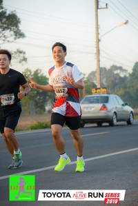 BIB: 6852, 7420, 2019
                            <button type="button" onclick="openModal(6571729)" class="btn btn-primary btn-sm float-right btn-popup" data-toggle="modal" data-target=".modal-high-quality">
                        <i class="fas fa-shopping-cart"></i> Add to Cart
                    </button>
                                            <button type="button" onclick="isThisMe(6571729, true)" class="btn btn-success btn-sm float-right btn-popup btn-isme hidden" data-toggle="tooltip" data-placement="bottom" title="นี่คือรูปของคุณใช่ไหม คลิกที่นี่เพื่อเอาเข้าอัลบั้ม">
                        <i class="fas fa-plus"></i> Add to album
                    </button>
                    <button type="button" onclick="isThisMe(6571729, false)" class="btn btn-warning btn-sm float-right btn-popup btn-isnotme hidden">
                        <i class="fas fa-ban"></i> Remove from album
                    </button>