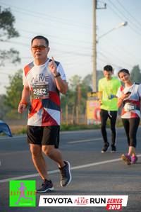 BIB: 2862, 2019
                            <button type="button" onclick="openModal(6567905)" class="btn btn-primary btn-sm float-right btn-popup" data-toggle="modal" data-target=".modal-high-quality">
                        <i class="fas fa-shopping-cart"></i> Add to Cart
                    </button>
                                            <button type="button" onclick="isThisMe(6567905, true)" class="btn btn-success btn-sm float-right btn-popup btn-isme hidden" data-toggle="tooltip" data-placement="bottom" title="นี่คือรูปของคุณใช่ไหม คลิกที่นี่เพื่อเอาเข้าอัลบั้ม">
                        <i class="fas fa-plus"></i> Add to album
                    </button>
                    <button type="button" onclick="isThisMe(6567905, false)" class="btn btn-warning btn-sm float-right btn-popup btn-isnotme hidden">
                        <i class="fas fa-ban"></i> Remove from album
                    </button>