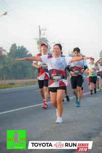 BIB: 3757, 2901, 3862, 2019
                            <button type="button" onclick="openModal(6540685)" class="btn btn-primary btn-sm float-right btn-popup" data-toggle="modal" data-target=".modal-high-quality">
                        <i class="fas fa-shopping-cart"></i> Add to Cart
                    </button>
                                            <button type="button" onclick="isThisMe(6540685, true)" class="btn btn-success btn-sm float-right btn-popup btn-isme hidden" data-toggle="tooltip" data-placement="bottom" title="นี่คือรูปของคุณใช่ไหม คลิกที่นี่เพื่อเอาเข้าอัลบั้ม">
                        <i class="fas fa-plus"></i> Add to album
                    </button>
                    <button type="button" onclick="isThisMe(6540685, false)" class="btn btn-warning btn-sm float-right btn-popup btn-isnotme hidden">
                        <i class="fas fa-ban"></i> Remove from album
                    </button>