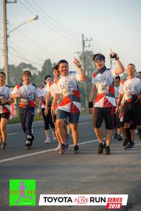 BIB: 053, 6131, 3703, 2019
                            <button type="button" onclick="openModal(6572905)" class="btn btn-primary btn-sm float-right btn-popup" data-toggle="modal" data-target=".modal-high-quality">
                        <i class="fas fa-shopping-cart"></i> Add to Cart
                    </button>
                                            <button type="button" onclick="isThisMe(6572905, true)" class="btn btn-success btn-sm float-right btn-popup btn-isme hidden" data-toggle="tooltip" data-placement="bottom" title="นี่คือรูปของคุณใช่ไหม คลิกที่นี่เพื่อเอาเข้าอัลบั้ม">
                        <i class="fas fa-plus"></i> Add to album
                    </button>
                    <button type="button" onclick="isThisMe(6572905, false)" class="btn btn-warning btn-sm float-right btn-popup btn-isnotme hidden">
                        <i class="fas fa-ban"></i> Remove from album
                    </button>