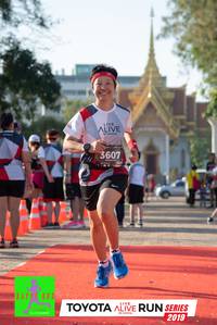 BIB: 3607, 2019
                            <button type="button" onclick="openModal(6566839)" class="btn btn-primary btn-sm float-right btn-popup" data-toggle="modal" data-target=".modal-high-quality">
                        <i class="fas fa-shopping-cart"></i> Add to Cart
                    </button>
                                            <button type="button" onclick="isThisMe(6566839, true)" class="btn btn-success btn-sm float-right btn-popup btn-isme hidden" data-toggle="tooltip" data-placement="bottom" title="นี่คือรูปของคุณใช่ไหม คลิกที่นี่เพื่อเอาเข้าอัลบั้ม">
                        <i class="fas fa-plus"></i> Add to album
                    </button>
                    <button type="button" onclick="isThisMe(6566839, false)" class="btn btn-warning btn-sm float-right btn-popup btn-isnotme hidden">
                        <i class="fas fa-ban"></i> Remove from album
                    </button>