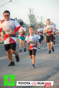 BIB: 6353, 7772, 6922, 132, 7998, 2019
                            <button type="button" onclick="openModal(6571997)" class="btn btn-primary btn-sm float-right btn-popup" data-toggle="modal" data-target=".modal-high-quality">
                        <i class="fas fa-shopping-cart"></i> Add to Cart
                    </button>
                                            <button type="button" onclick="isThisMe(6571997, true)" class="btn btn-success btn-sm float-right btn-popup btn-isme hidden" data-toggle="tooltip" data-placement="bottom" title="นี่คือรูปของคุณใช่ไหม คลิกที่นี่เพื่อเอาเข้าอัลบั้ม">
                        <i class="fas fa-plus"></i> Add to album
                    </button>
                    <button type="button" onclick="isThisMe(6571997, false)" class="btn btn-warning btn-sm float-right btn-popup btn-isnotme hidden">
                        <i class="fas fa-ban"></i> Remove from album
                    </button>